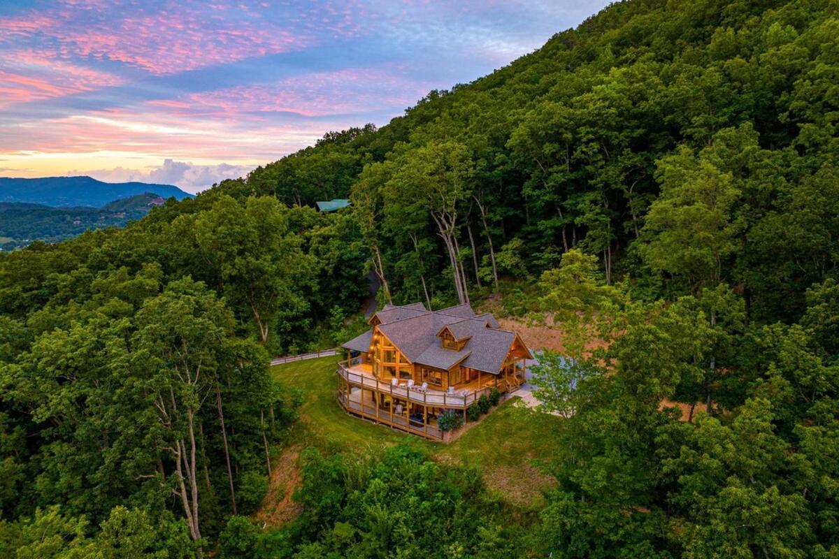 Willa Firefly Cove - Private Theater And Mountain Views! Sevierville Zewnętrze zdjęcie